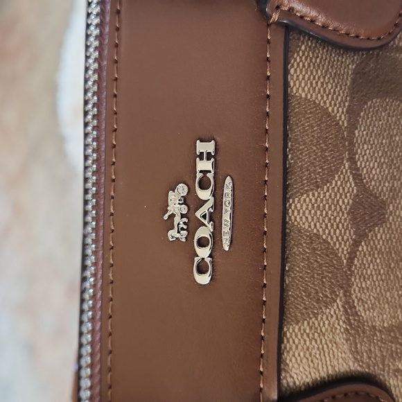 Coach Rowan Signature Rainbow Logo Satchel/Crossbody π - Picture 11 of 16